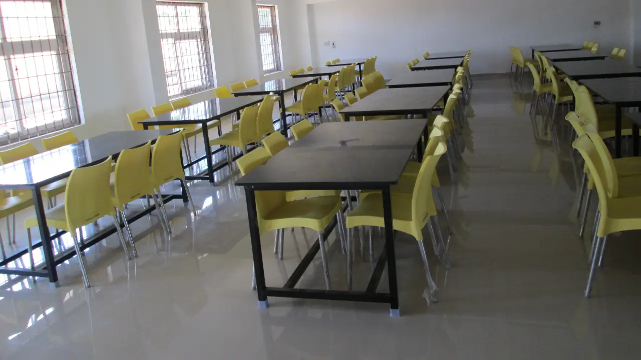 School Canteen Table And Chairs