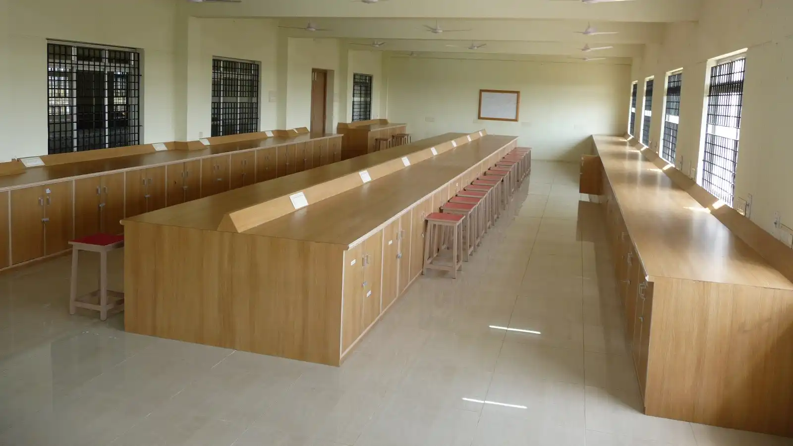 School Laboratory Furniture